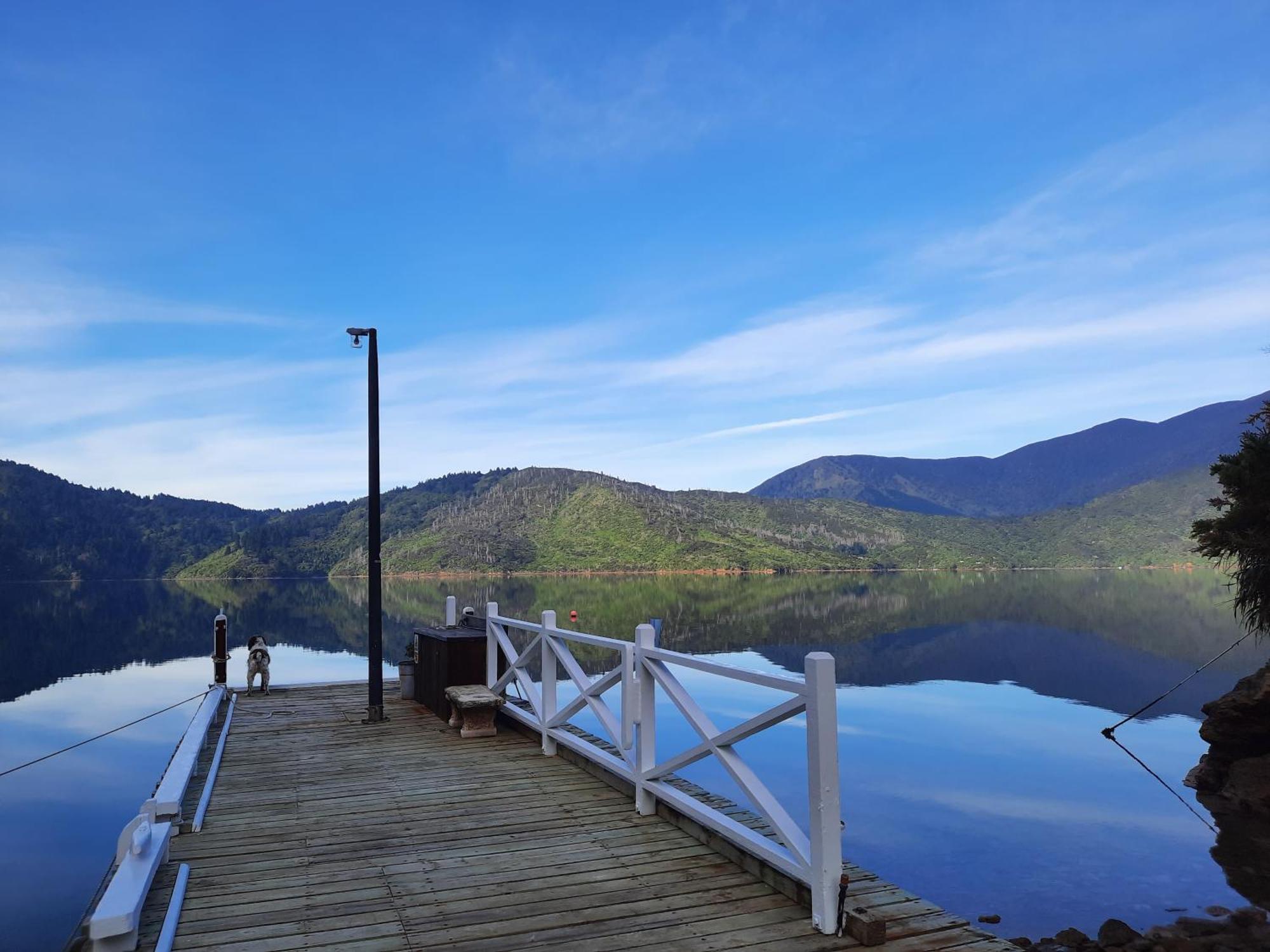 Tawa Cove Cabins Endeavour Inlet Exterior photo